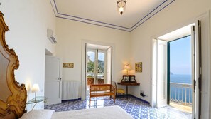 3 Schlafzimmer, Zimmersafe, Bügeleisen/Bügelbrett, WLAN