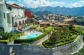 Exterior - La Rocca Charming Villa, private pool, wide garden close to Ravello. (Scala)