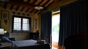 5 室のベッドルーム、アイロン / アイロン台、WiFi、ベッドシーツ