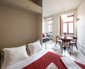 Strykejern/-brett, wi-fi og sengetøy