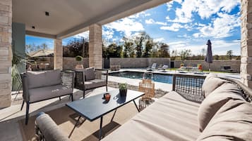Design Villa, 3 Bedrooms, Private Pool | Terrace/patio
