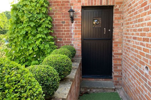 Hayloft - Dog Friendly - Romantic Cottage