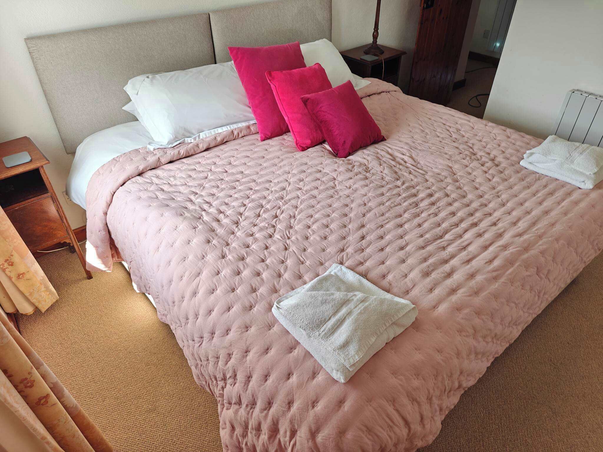 2 Schlafzimmer, Bügeleisen/Bügelbrett, Reisekinderbett, WLAN
