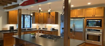 Fabulous year round waterfront retreat on Lake Waramaug