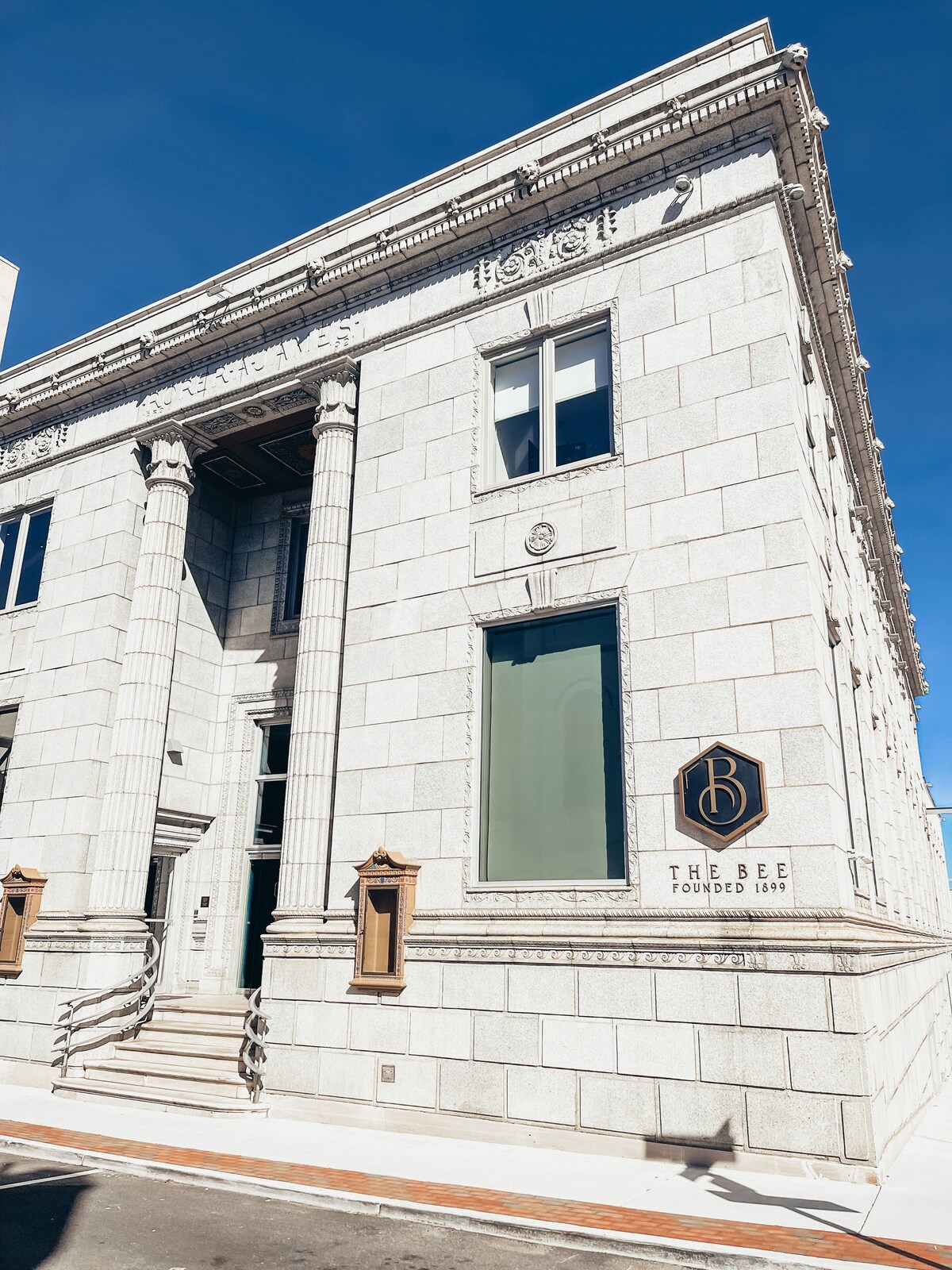 The Bee Hotel Danville Reviews, Deals & Photos 2023 Expedia