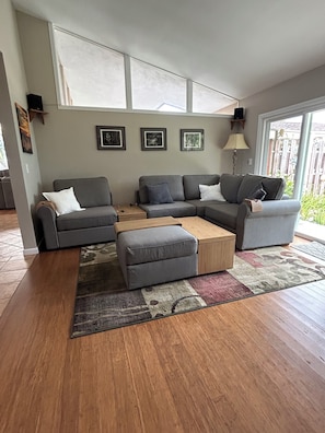 Smart TV, fireplace, offices, printers