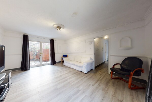 TV, Netflix, serviços de streaming