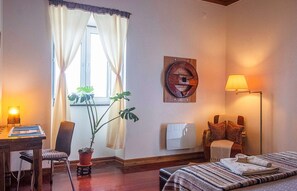1 bedroom, desk, WiFi, bed sheets - Two-room beauty in exotic fruit orchard (Ribeira Grande)