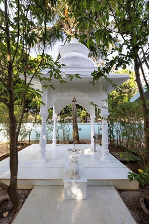 Exterior - Geeta Bhawan (Karjat)