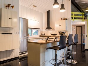 Private kitchen - 4 Star Holiday Home in Blavand (Blavand)