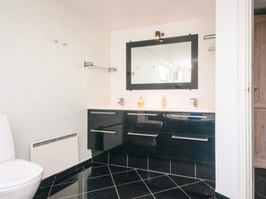 House | Interior - 4 Star Holiday Home in Blavand (Blavand)