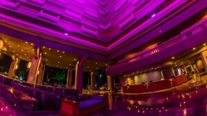 Bar (on property) - Princess Mundo Imperial (Acapulco)