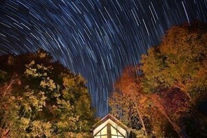 Exterior - Beautiful Mountain Lakefront Home Lake Nantahala, North Carolina, USA (Topton)