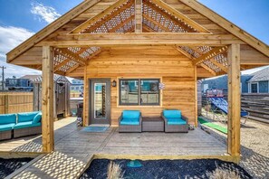 Terrace/patio - Resort Style Beach House with Rooftop Cinema (Ocean Beach)