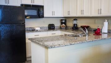 Fridge, microwave, dishwasher, coffee/tea maker