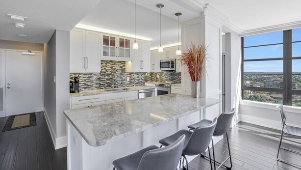 Condo, 1 Queen Bed with Sofa bed (Wing beachfront condo with pool, gym ) | Private kitchen - Wing Beachfront Condo With Pool, gym and Tennis Courts (Marco Island)