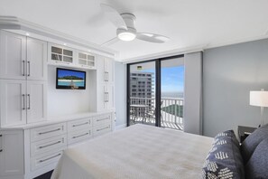 Condo, 1 Queen Bed with Sofa bed (Wing beachfront condo with pool, gym )