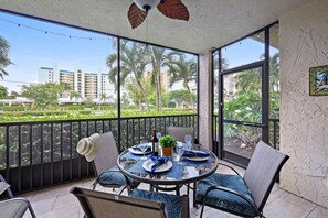 Condo, 1 King Bed (Spacious condo with lanai, pool and s) | Outdoor dining