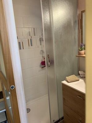 Dusche, Haartrockner