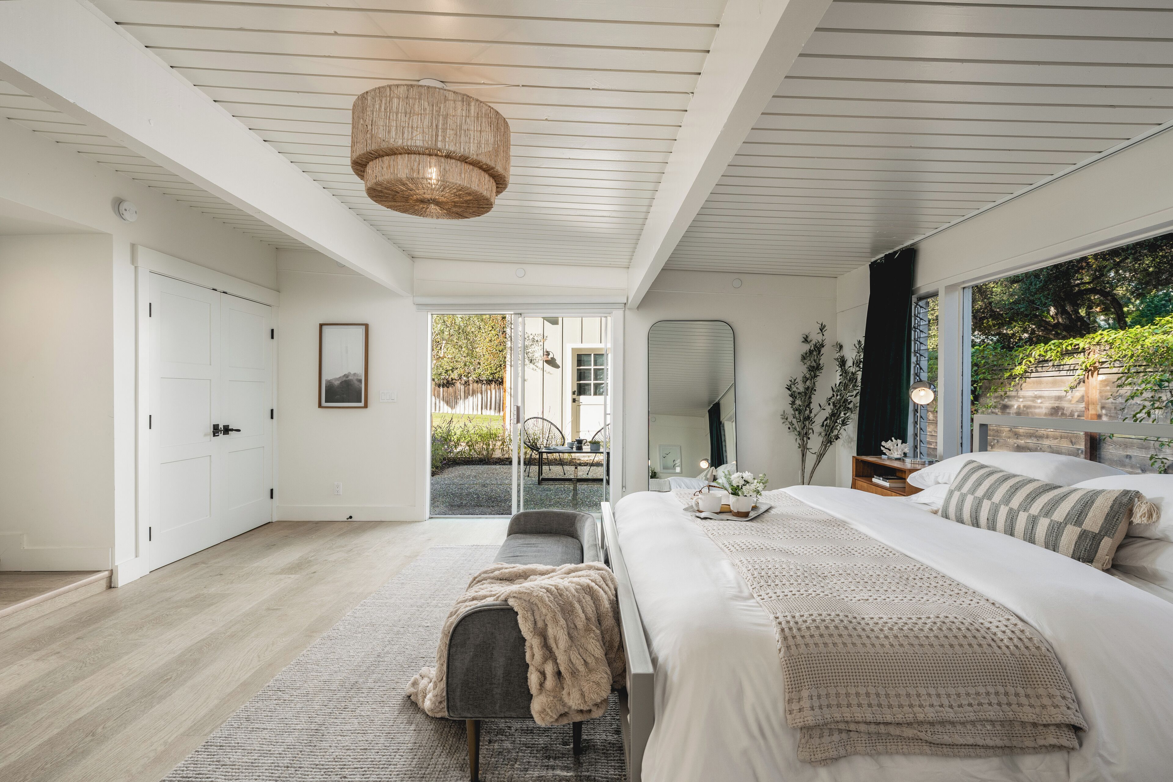 3 chambres, bureau, fer et planche à repasser, Wi-Fi gratuit