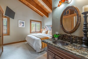 3 bedrooms, free WiFi, bed sheets