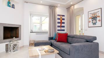 Flachbildfernseher, Kamin