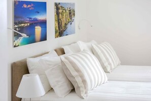 3 Schlafzimmer, Zimmersafe, Schreibtisch, Bügeleisen/Bügelbrett