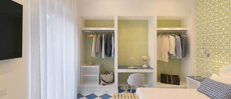 2 chambres, bureau, fer et planche à repasser, Wi-Fi gratuit