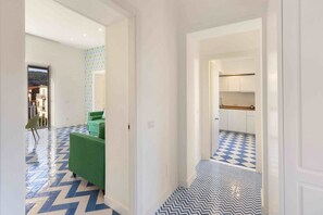 Unclassified image, 4 of 24, button - Design Holiday Home in Sorrento city center (Sorrento)