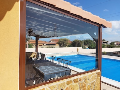 Villa Casa Del Sol 3 Bedrooms With Private Solar Covered Pool 12m x 6m WiFi