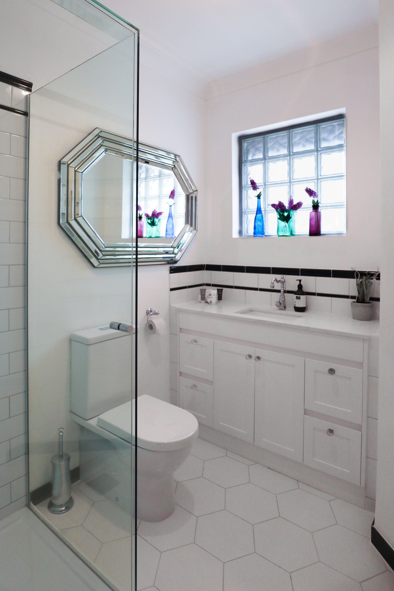 Bayside Getaway! Newly renovated.  — image 8