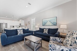 Smart TV, videojuegos, reproductor de DVD y libros 