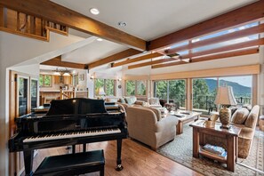 TV, fireplace, DVD player, books - Spacious Luxury Home Close to Downtown and Ski, Private Hot Tub, Amazing Views (Durango)