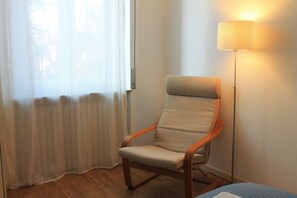 Interior - The apartment is on the first floor of a building without a lift.Apartment of 75 square meters, comfortably accommodates 4 people.We are located in a very lively neighborhood, where the city market is held on Tuesdays, near the hospital (a few minutes wa (Parma)