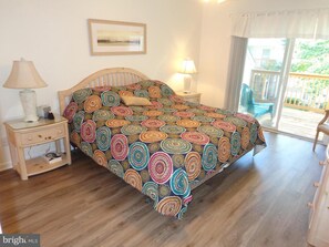 3 makuuhuonetta, silitysrauta/-lauta, Wi-Fi