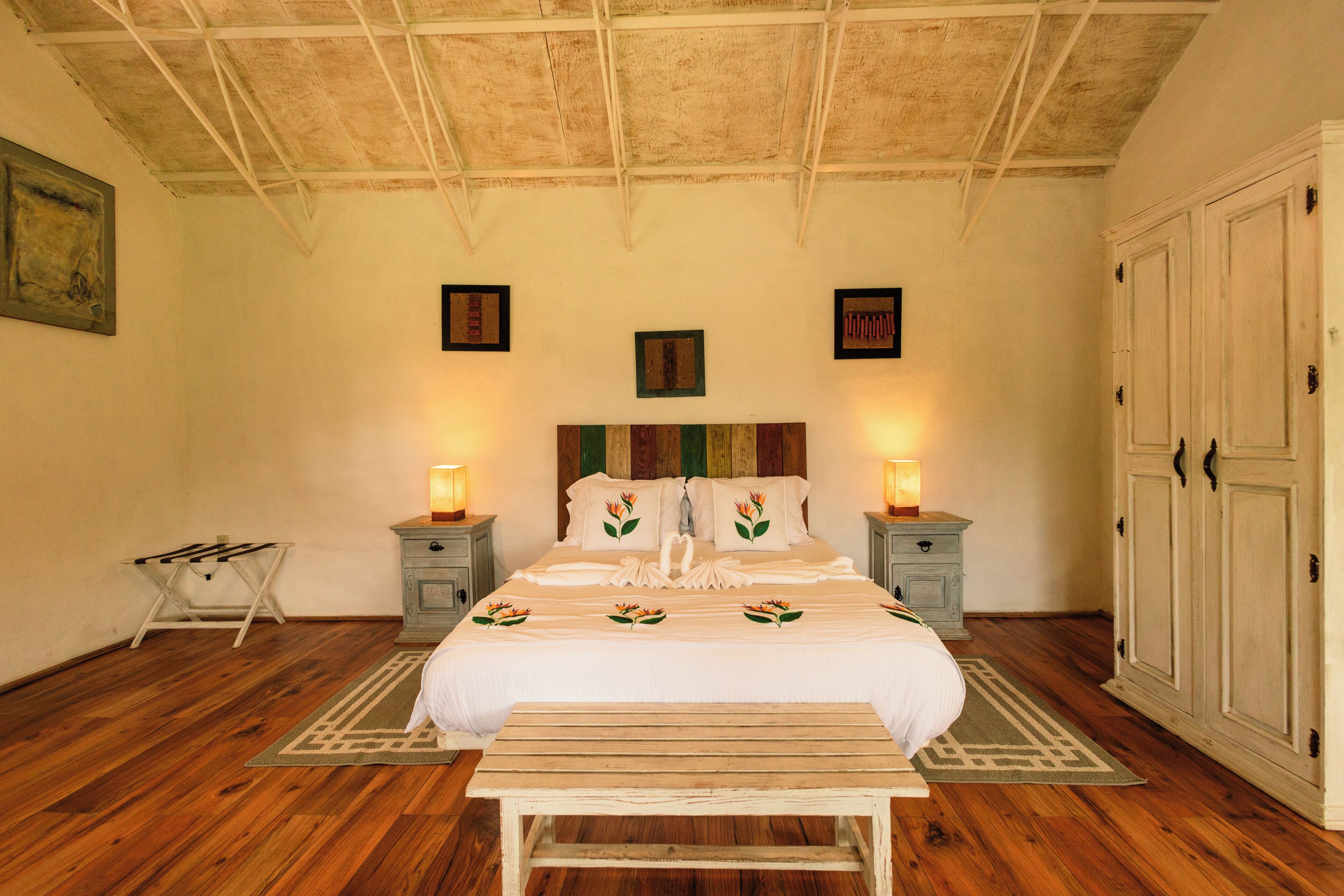 Deluxe-Zimmer, 1 Queen-Bett, mit Bad, Talblick | Hochwertige Bettwaren, Daunenbettdecken, individuell dekoriert