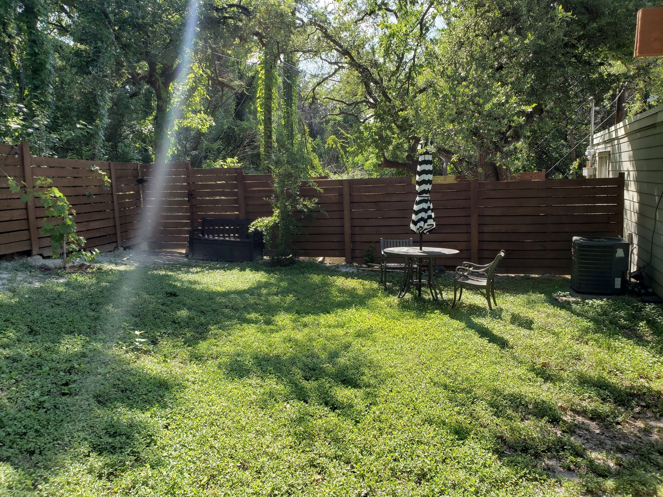 ★Vacation house with Amazing Jungle Vibe near DWTN★