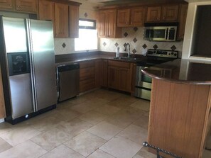 Private kitchen - View Loft in "mid-town Phoenix (phoenix,)