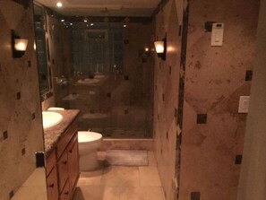 Handdoeken, zeep, toiletpapier