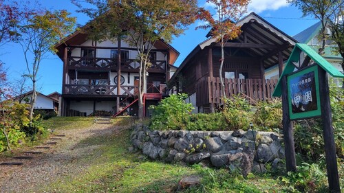 A high-quality plateau life like your own home ... A natural hot spring flowing, one private plateau villa