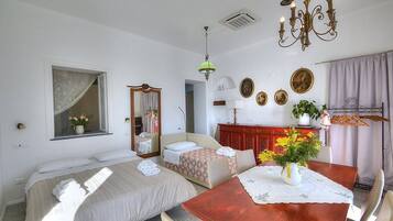 1 chambre, Wi-Fi gratuit, draps fournis