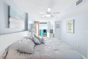 2 bedrooms, WiFi, bed sheets - Beautiful Oceanfront 2 Bedroom Condo - Crescent Keyes 1109 (North Myrtle Beach)