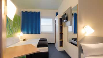 Ropa de cama hipoalergénica, escritorio, wifi gratis y ropa de cama