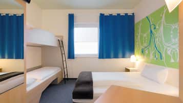 Roupas de cama antialérgicas, escrivaninha, Wi-Fi de cortesia