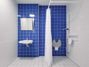 Douche, sèche-cheveux, serviettes fournies