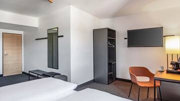 Premium-Doppelzimmer | Allergikerbettwaren, Schreibtisch, schallisolierte Zimmer