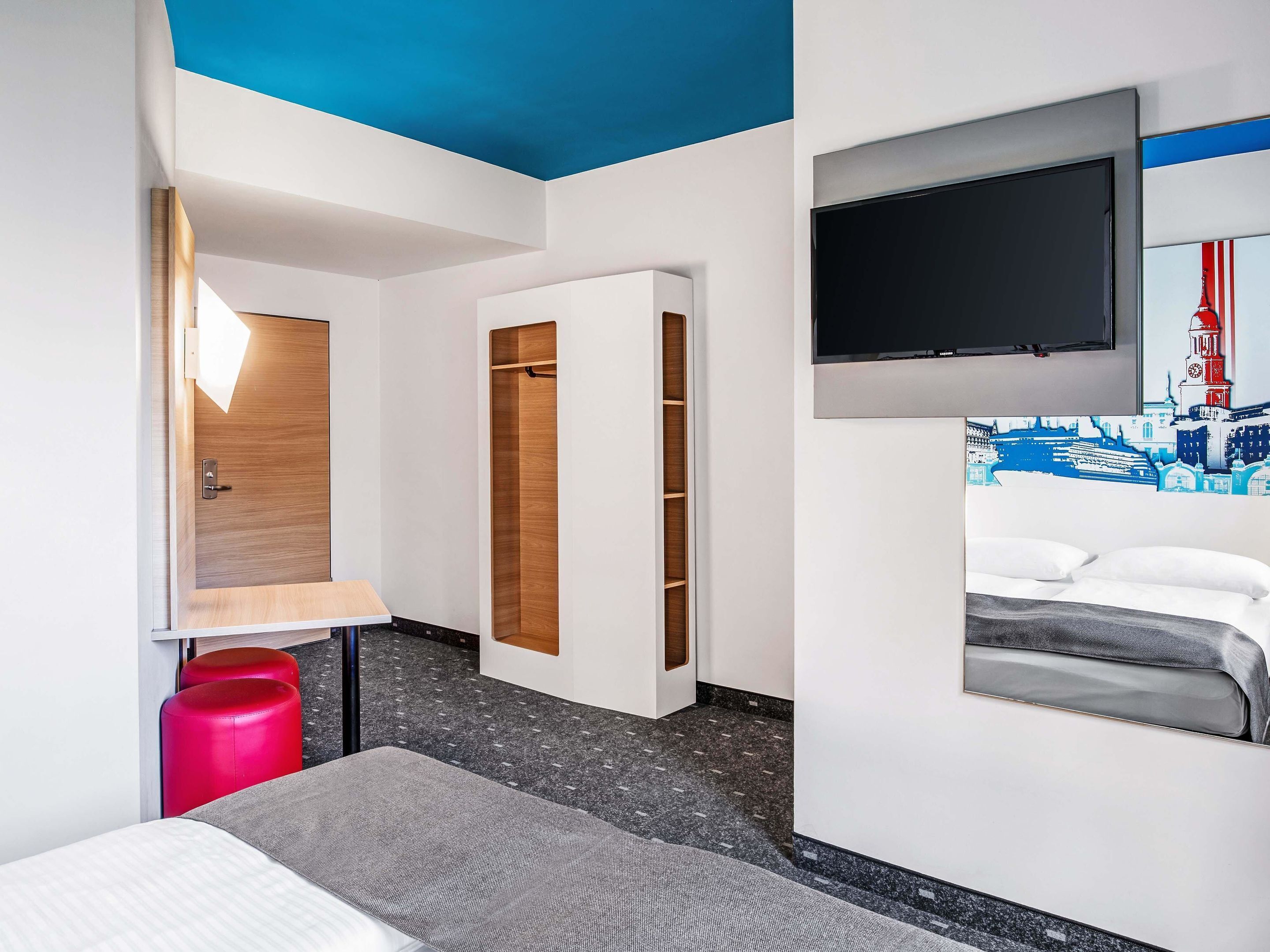 Phòng đôi | Bộ đồ giường kháng dị ứng, bàn, truy cập Internet không dây miễn phí 