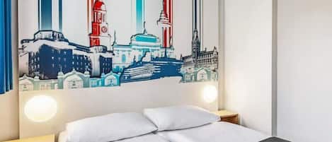 Twin Room | Hypo-allergenic bedding, desk, free WiFi, bed sheets