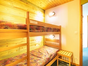 1 chambre, accĂšs au Wi-Fi (inclus)