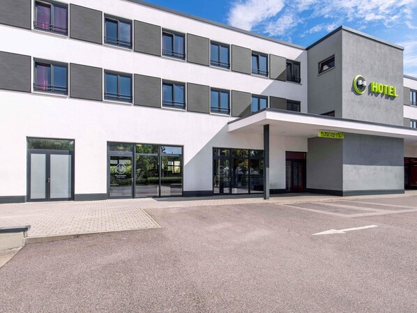 Exterior - B&B Hotel München City-Ost (Munich)